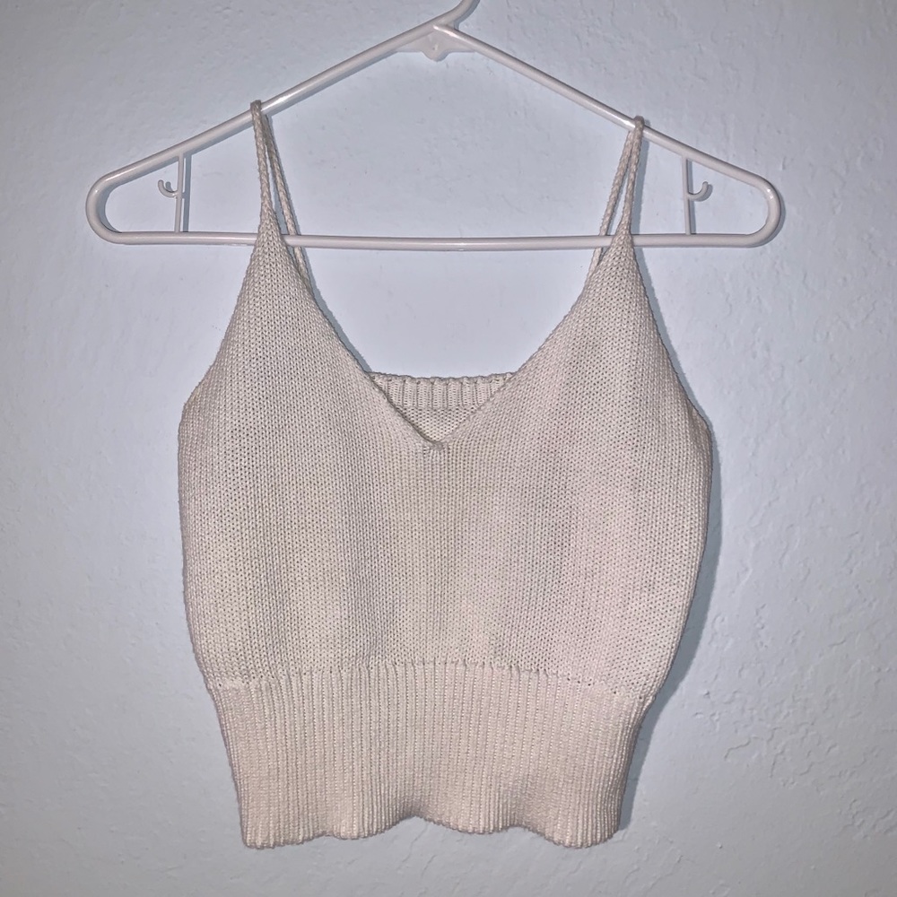 White cropped tank top